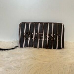 Guess Embossed Logo Distressed Look Stripped Wristlet Wallet Zipper Closure
